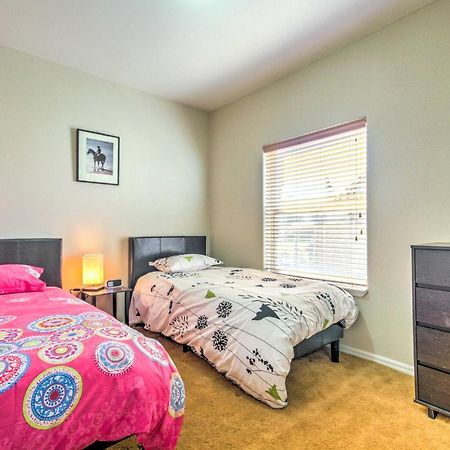 Beautiful Kanab Home With Yard - Walk To Restaurants Екстериор снимка