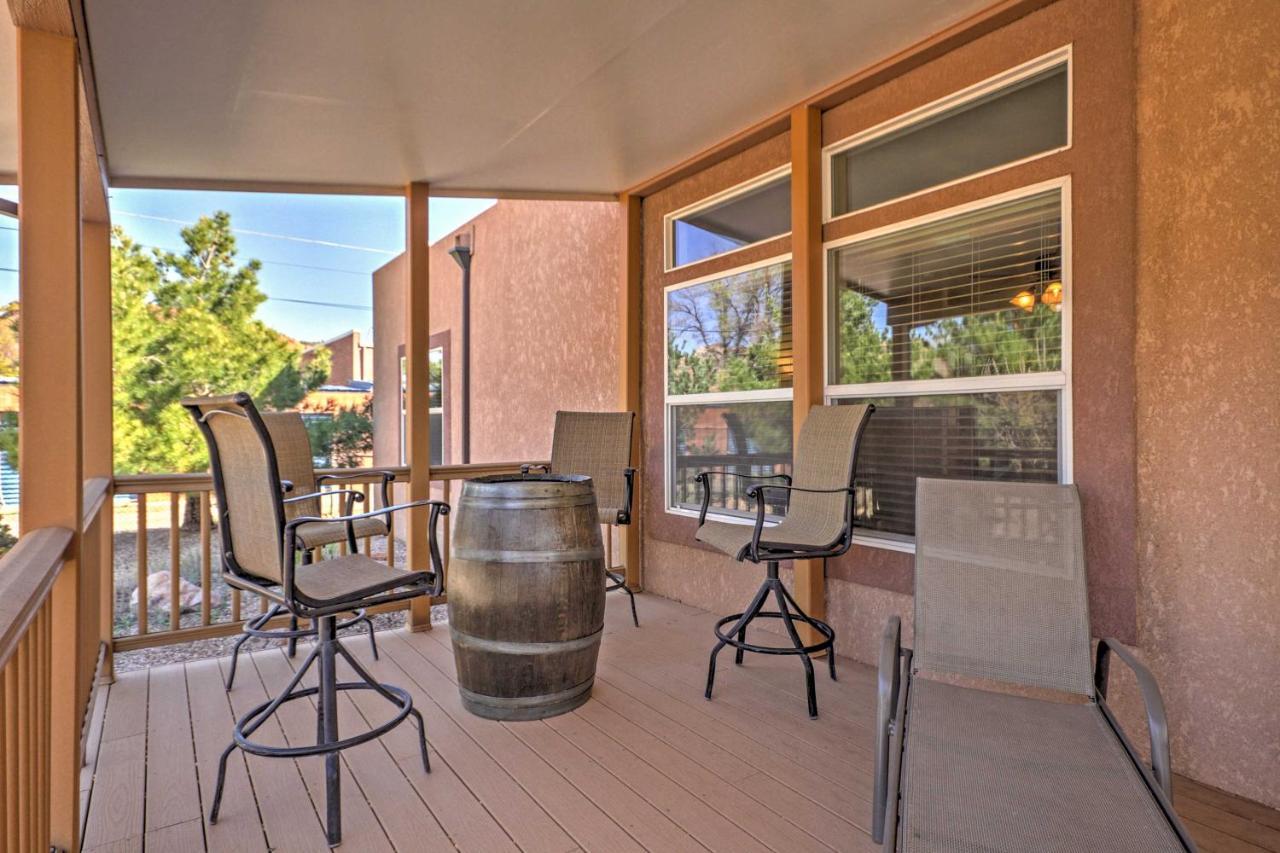 Beautiful Kanab Home With Yard - Walk To Restaurants Екстериор снимка