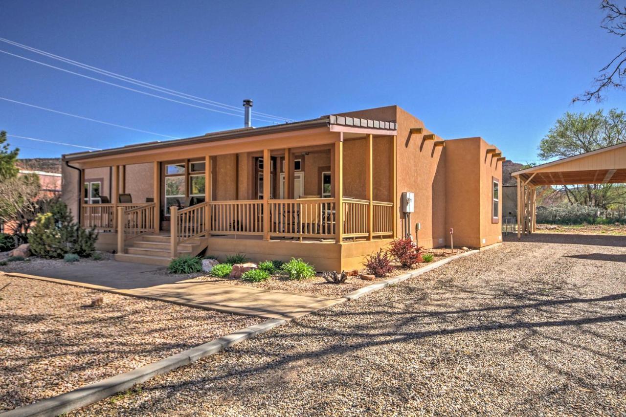 Beautiful Kanab Home With Yard - Walk To Restaurants Екстериор снимка
